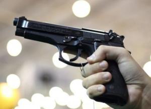 В Мариуполе в кафе устроили драку со стрельбой, есть раненый