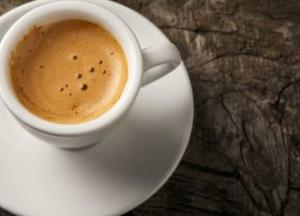 Медики назвали напиток, который может вдвое снизить риск развития рака печени