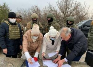 Украина заберет 300 заключенных из "ДНР"