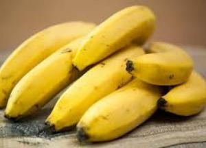 Коронавирус передается через бананы: в Сети "гуляют" фейковые новости о смертельном вирусе