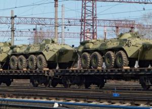 Россия переместила на Донбасс колонну военной техники