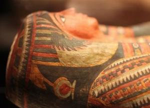 Ученые обнаружили необычный амулет на древней мумии