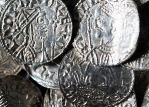  На ферме в Англии нашли тысячелетний клад