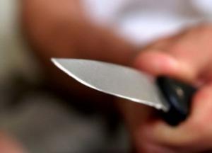 На Буковине мужчина зарезал жену, а затем покончил с собой