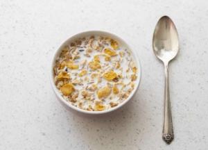 Названы вредные продукты для завтрака