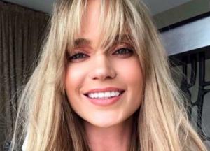 Российской певице Глюкозе запретили въезд в Украину (видео)