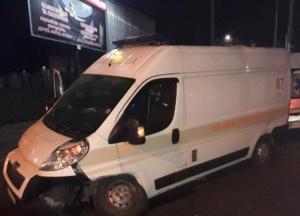 На Львовщине "скорая" попала в ДТП, есть пострадавшие (фото)