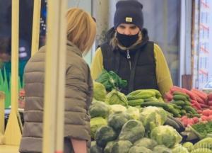 В Украине не смогли открыться больше 30 рынков