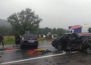 В ДТП на Львовщине погибли женщина и ребенок (фото)