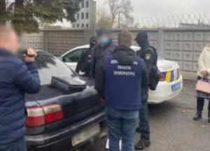В Кривом Роге сразу 11 полицейских попались на вымогательстве (фото)