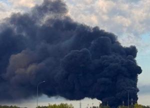 Наймасштабніша атака на Москву та область за час війни: відомо, куди прилетіло, є загиблі росіяни (відео)