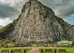 Археологи обнаружили тысячелетний храм Будды 