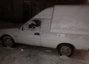 В Днепре мужчину избили, ограбили и бросили за городом 