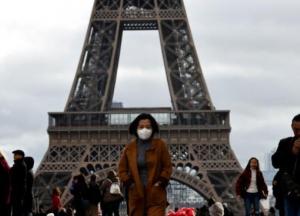 Во Франции закрывают рестораны, кинотеатры и призывают людей оставаться дома