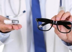 Очки или линзы: что лучше для здоровья