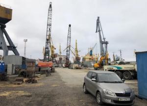 ГПУ и СБУ проводят обыски на территории Одесского морского порта