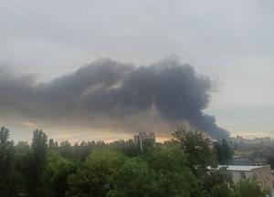 У Харкові російські ракети вдарили по зупинці, поранено п'ятеро людей (відео) 