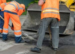 "Укравтодор" объявил о старте дорожных работ в 14 областях