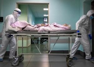 В Сумской области перед входом в больницу умерла женщина