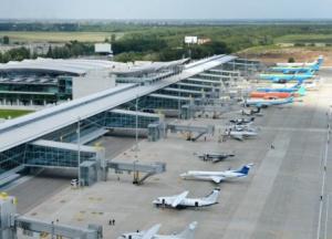 В аэропорту Борисполь приостановили работу терминалов из-за аммиака (обновлено)