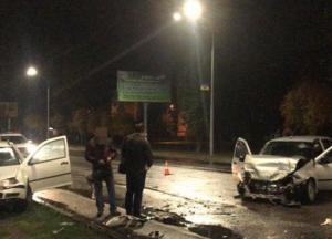 На Днепропетровщине пьяный полицейский устроил ДТП, пострадали трое людей