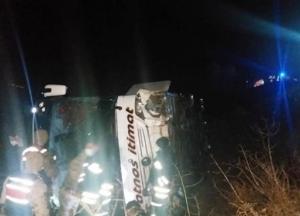 В Турции в ДТП с автобусом пострадали 39 человек