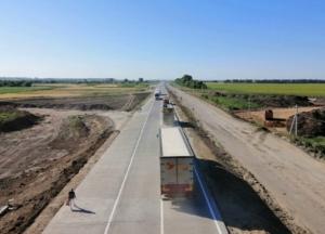 В Украине планируют построить тысячи км бетонных дорог