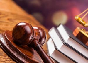 НБУ отсудил у Коломойского недвижимость на 100 млн гривен