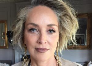 61-летняя Шэрон Стоун показала безупречную фигуру (фото)