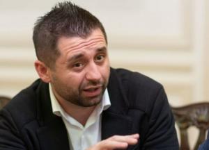 Арахамия пригрозил оставить силовиков «без штанов» (видео)