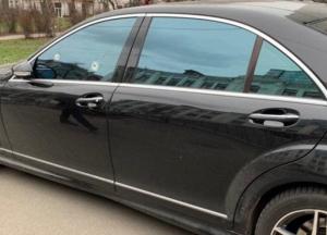 В центре Киева расстреляли автомобиль (фото)