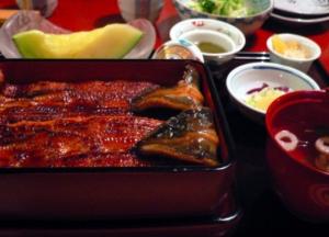 На столичной таможне изъяли 9 тонн деликатеса из КНР на около 3 млн гривен