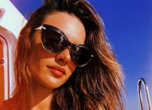 Ангел Victoria's Secret снялась обнаженной (фото)