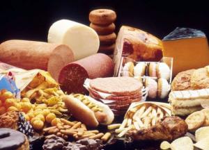 Медики назвали еду, которая истощает иммунные клетки и провоцирует развитие рака