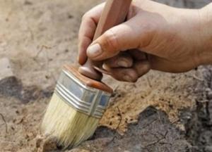 В Саудовской Аравии найдены отпечатки ног, которым 120 тысяч лет (фото)