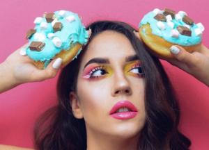 Есть сладкое и не полнеть: приемы от эксперта по похудению