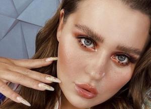 Солистка группы KAZKA удивила сменой имиджа