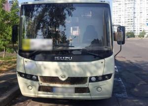 В Киеве пьяный водитель маршрутки перевозил людей по городу