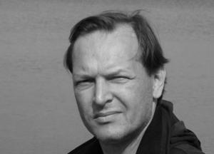 Скоропостижно скончался сын известной актрисы (фото)