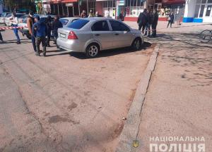 В Николаеве совершено разбойное нападение: похищено 2 миллиона (фото, видео)