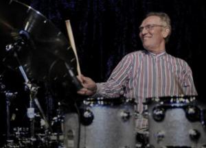 В Великобритании скончался легендарный рок-музыкант