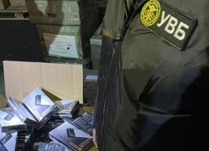 В Одессе таможенники обнаружили незадекларированные мобильные аксессуары на сумму свыше 10 млн грн