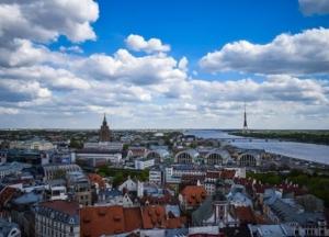 Латвия продлила режим ЧП до апреля