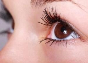 Врачи назвали два признака начальной стадии глаукомы