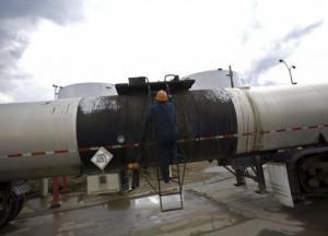 Бензин подорожает: Беларусь запретила транзит литовских нефтепродуктов в Украину