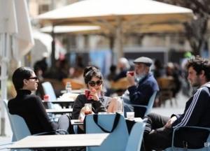 Израиль отменил обязательное ношение масок