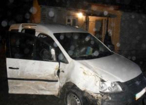 В Ровенской области пассажир во время ДТП выпал из машины и погиб