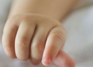 Оставила в ванной и прикрыла вещами: в Николаеве расследуют смерть младенца