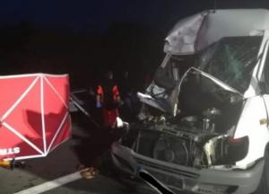 Микроавтобус с украинцами попал в ДТП в Польше: погибла молодая женщина