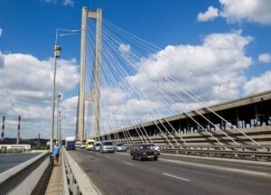 На Южном мосту в Киеве ограничат проезд до конца сентября